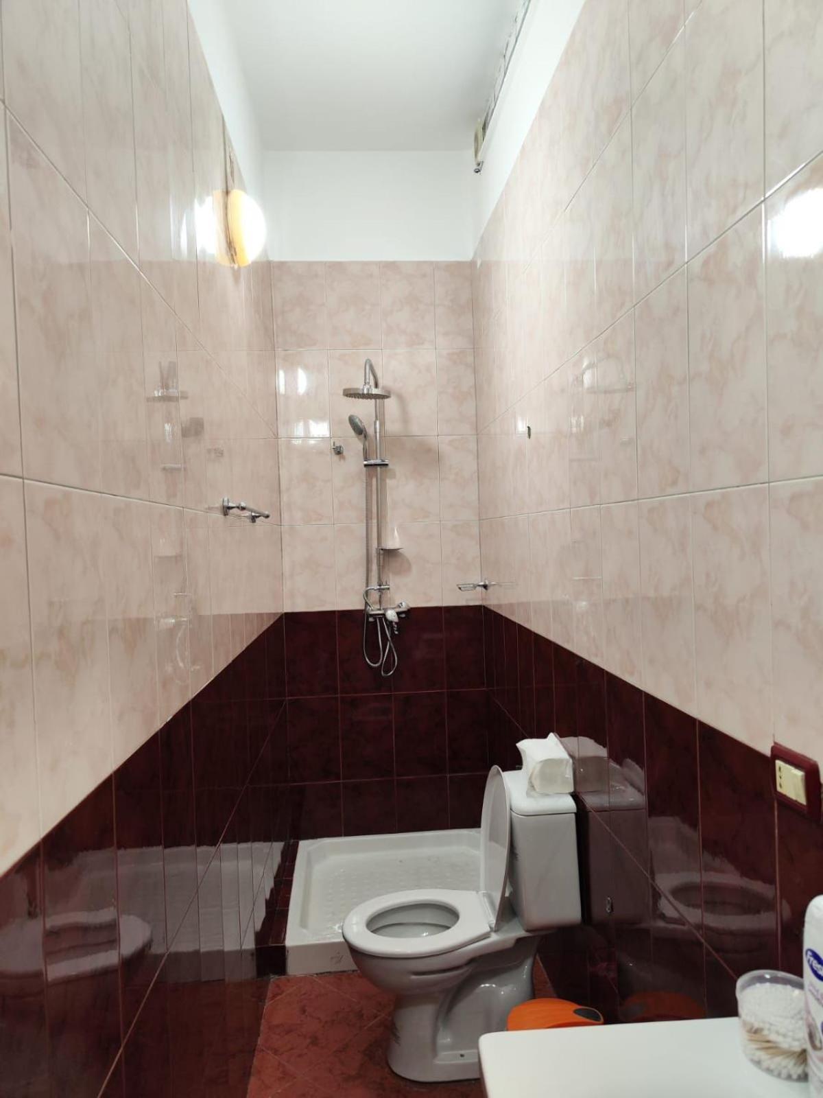 Pandora'S Box Apartament Tiranë Ngoại thất bức ảnh